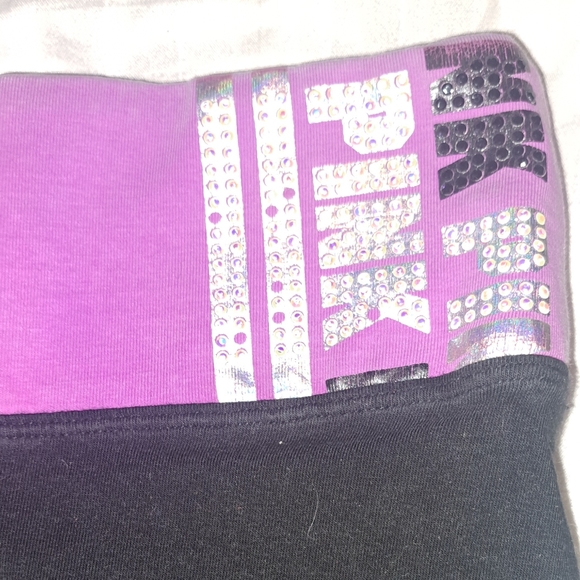 Pink yoga shorts size medium. Fuschia band with bling embellishment. - Picture 3 of 4
